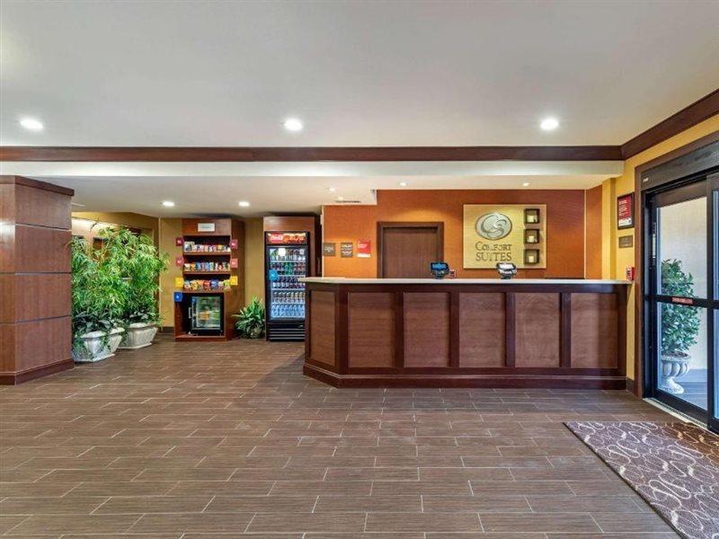Comfort Suites Mckinney-Allen Exterior photo