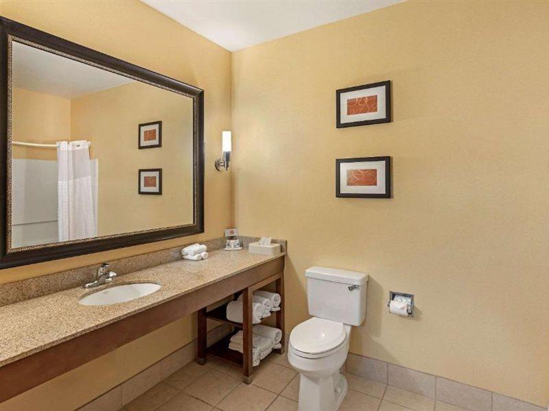 Comfort Suites Mckinney-Allen Exterior photo